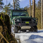 Land-Rover-Defender-camo-1