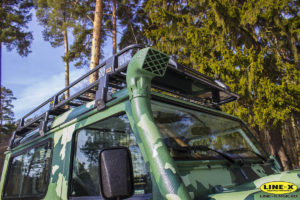 Land-Rover-Defender-camo-8