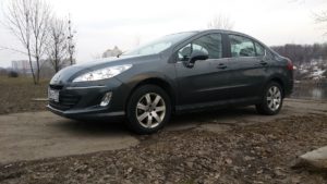 Peugeot 408
