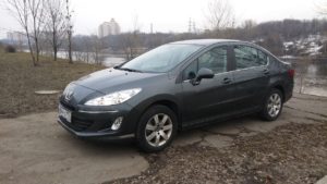 Peugeot 408