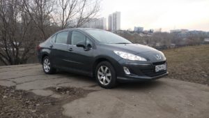 Peugeot 408