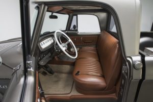 Dodge D100