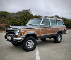 Jeep Grand Wagoneer