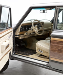 Jeep Grand Wagoneer