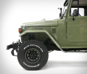 Toyota Land Cruiser HJ-45 Long Bed