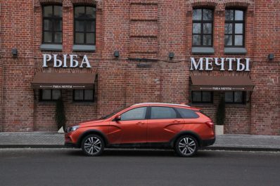 lada vesta cross sw