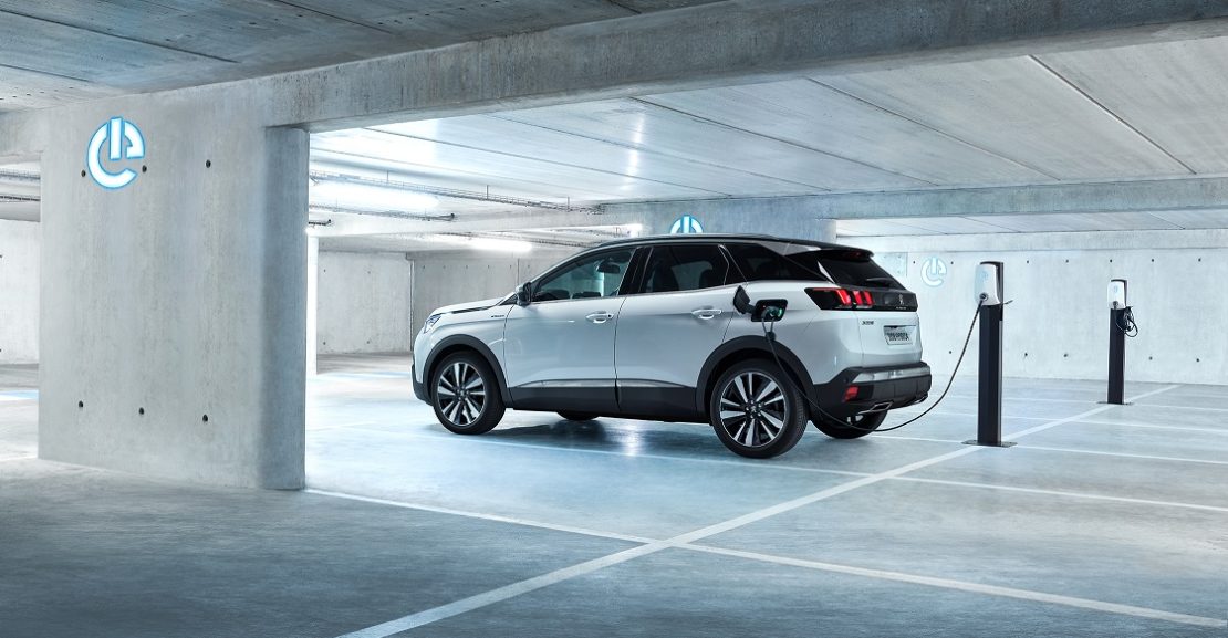 PEUGEOT 3008PHEV HY4