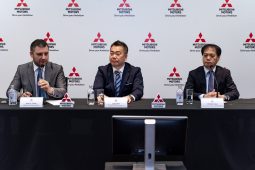 Пресс-конференция Mitsubishi