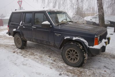 jeep cherokee xj laredo
